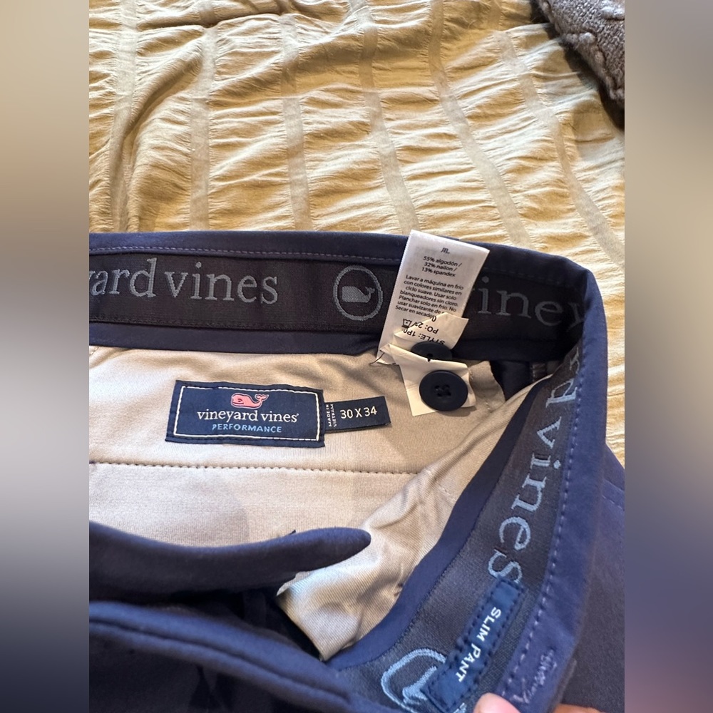 Vineyard vines, slim fit pants